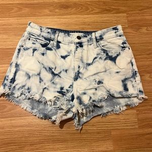 guess tie-dye denim shorts